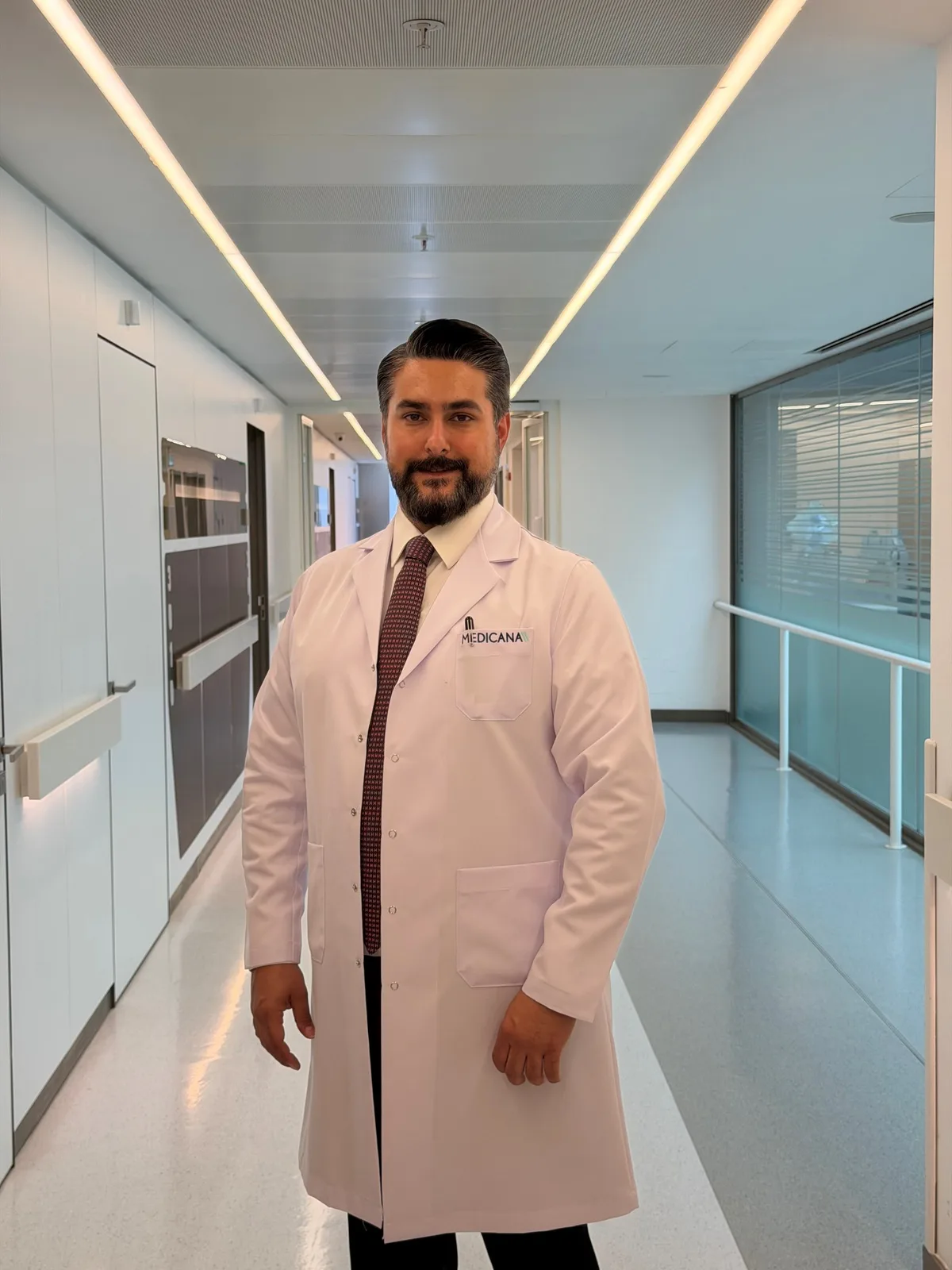 Menopoz Döneminde Östrojen Kaybı Osteoporoz ve Kırık Riskini Artırıyor
