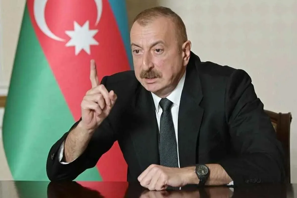İlham Aliyev'den 8. Kurultay'da Dış Müdahalelere Sert Tepki: Herkes Yerini Bilsin