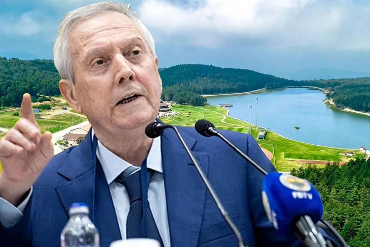 Fenerbahçe'de Aziz Yıldırım'dan Samandıra'ya Kritik Ziyaret: Teknik Heyetle Bir Araya Geldi