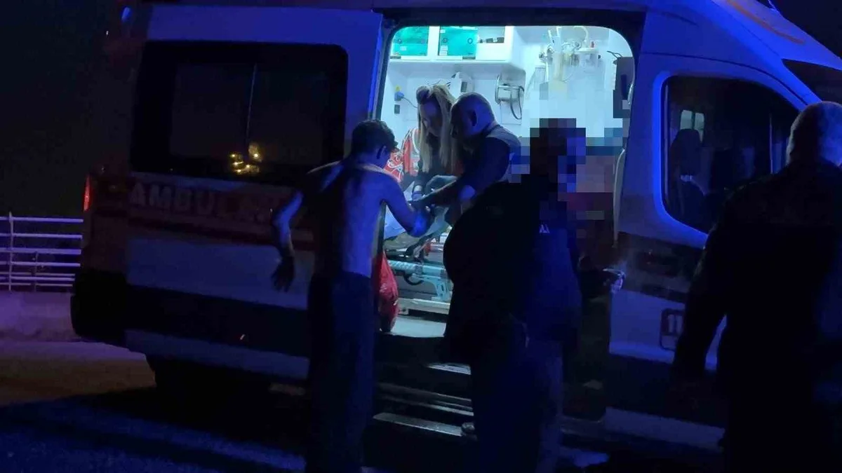 Kayseri'nin Kocasinan İlçesinde Ağabey ve Kardeş Arasında Bıçaklı Kavga: 2 Yaralı