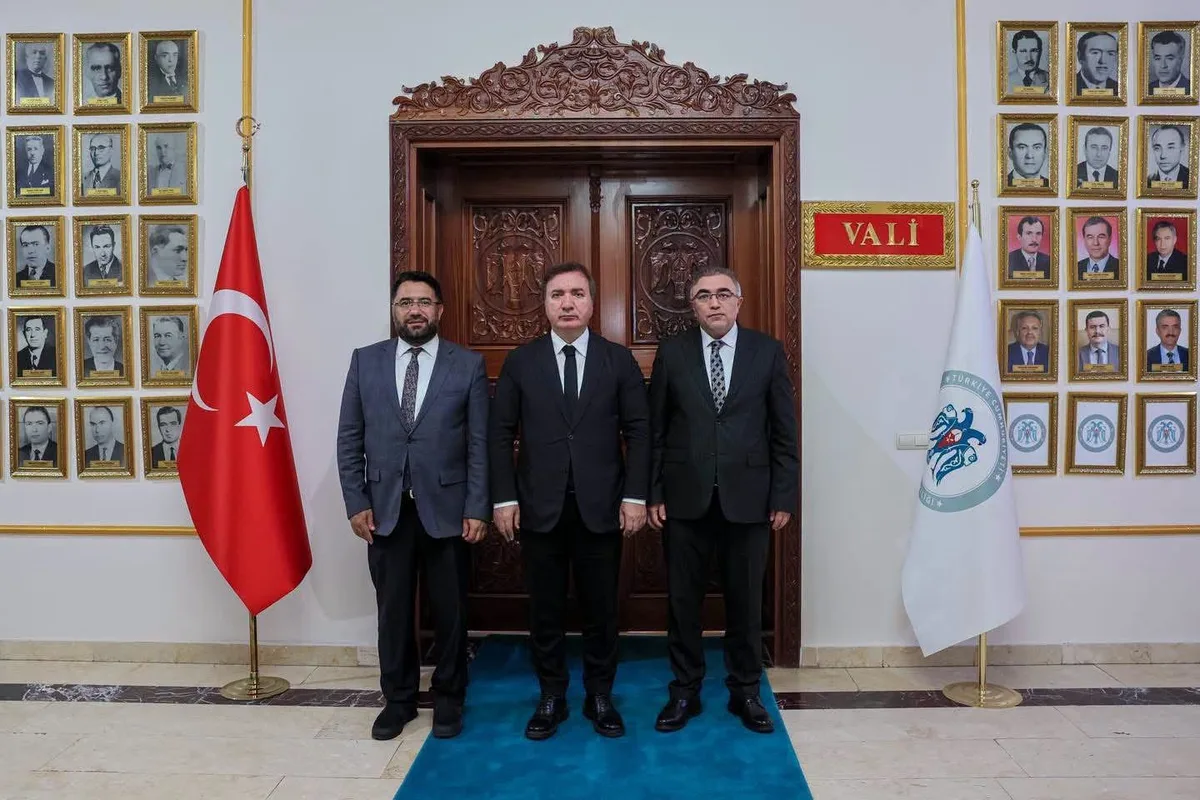 Erzincan Valisi Hamza Aydoğdu, Yeni Atanan İl Müftülerini Valilik Makamında Kabul Etti