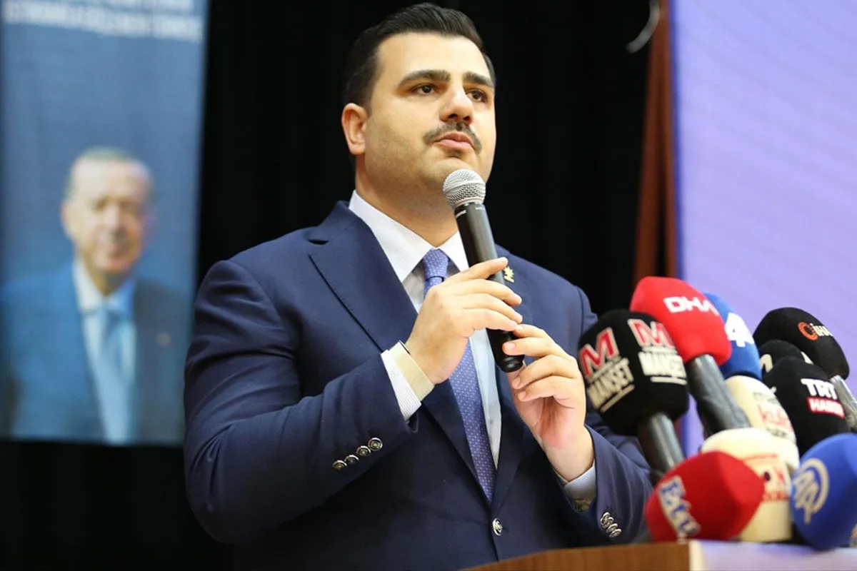 AK Parti Genel Sekreteri Eyyüp Kadir İnan'dan Manisa'daki Akaryakıt İstasyonlarına Uyarı