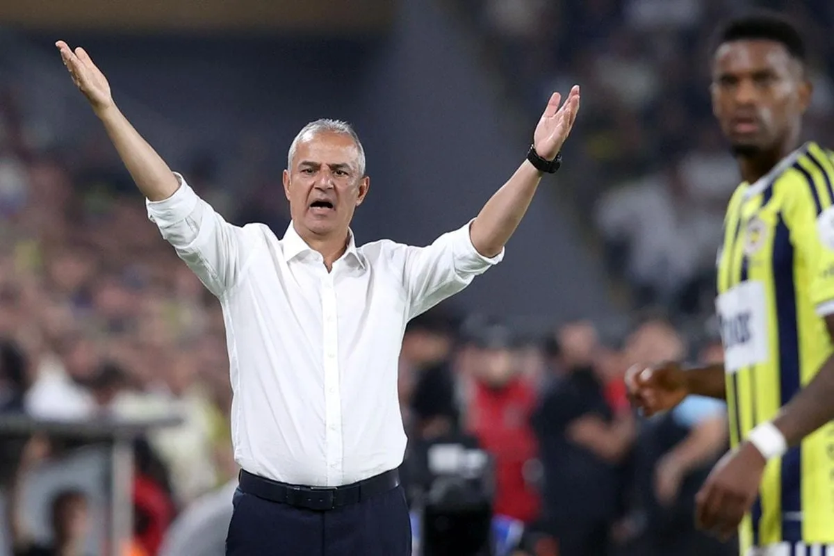 Fenerbahçe'de İsmail Kartal Dönemi: Roma Maçıyla Yeni Oyun Planı ve Kökten Değişim Başlıyor