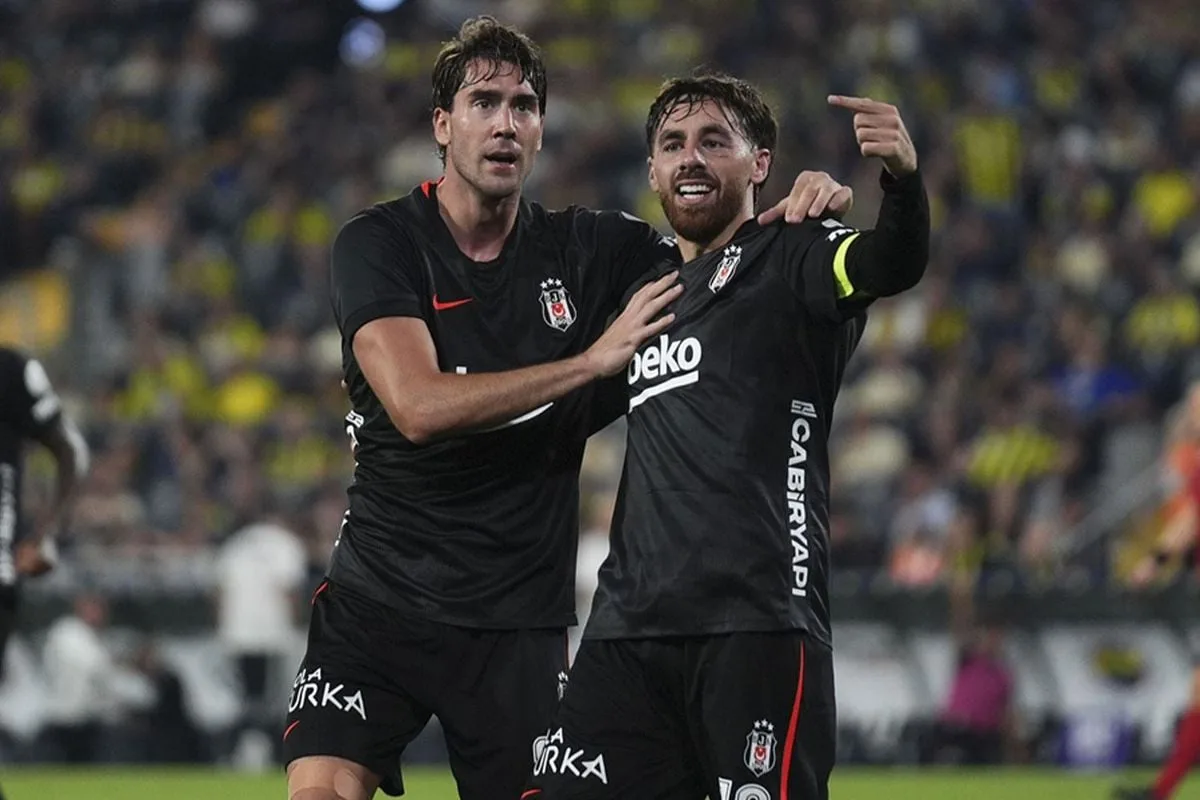 Beşiktaş ve Hapoel Beer Sheva Maçında UEFA'dan Güvenlik Gerekçeli Saha Kararı İddiası