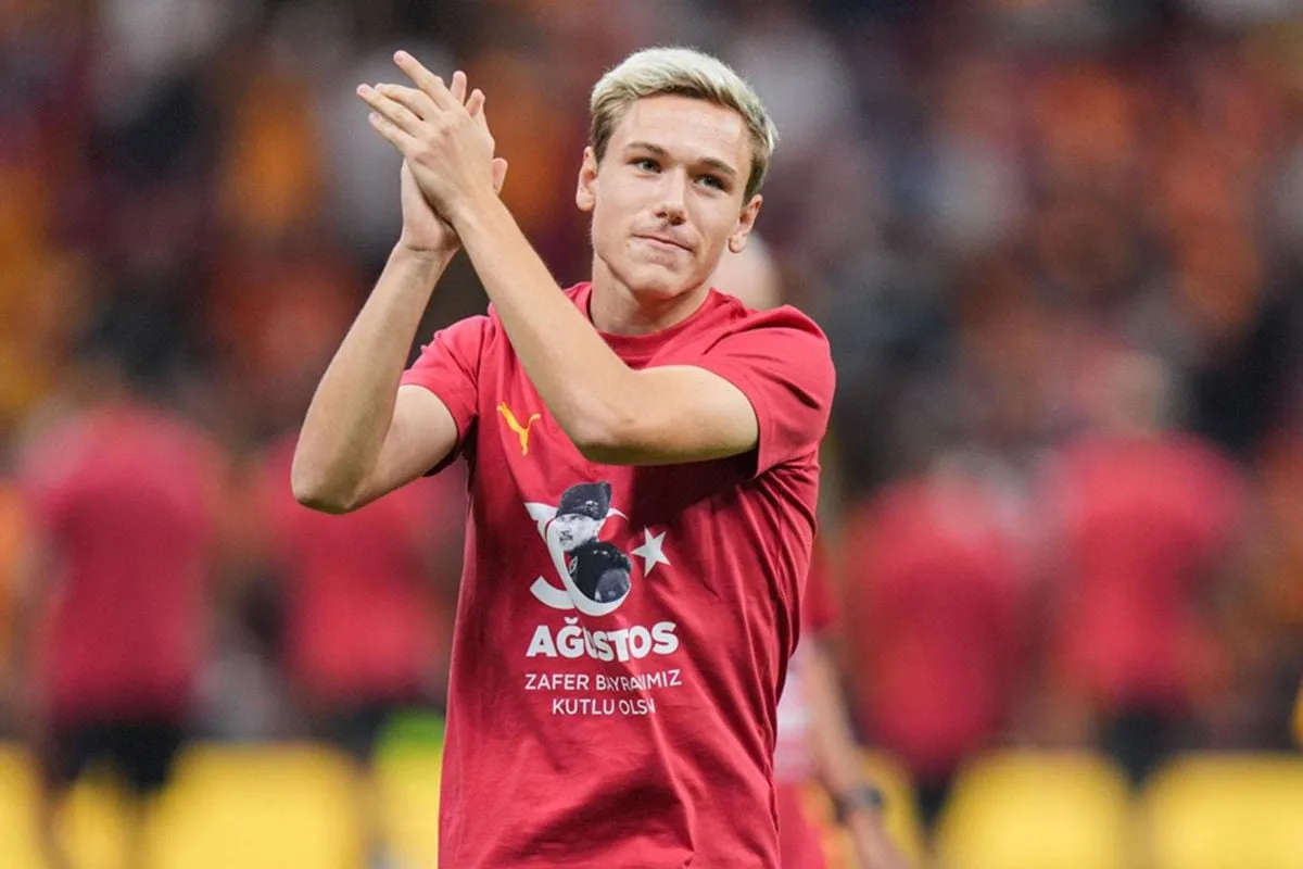 Galatasaray'ın Yeni Yıldızı Aleksey Batrakov'dan Transfer İtirafları ve Barcelona Hayali