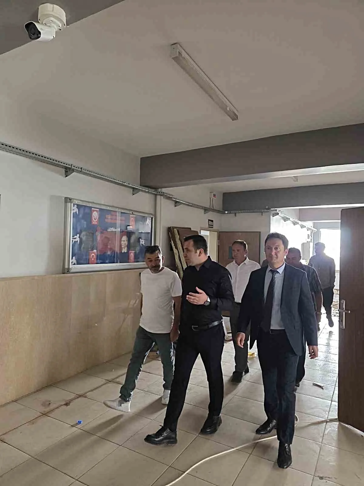 Gölbaşı Anadolu Lisesi'nde Güçlendirme Çalışmaları: Kaymakam Algın Süreci Yerinde İnceledi