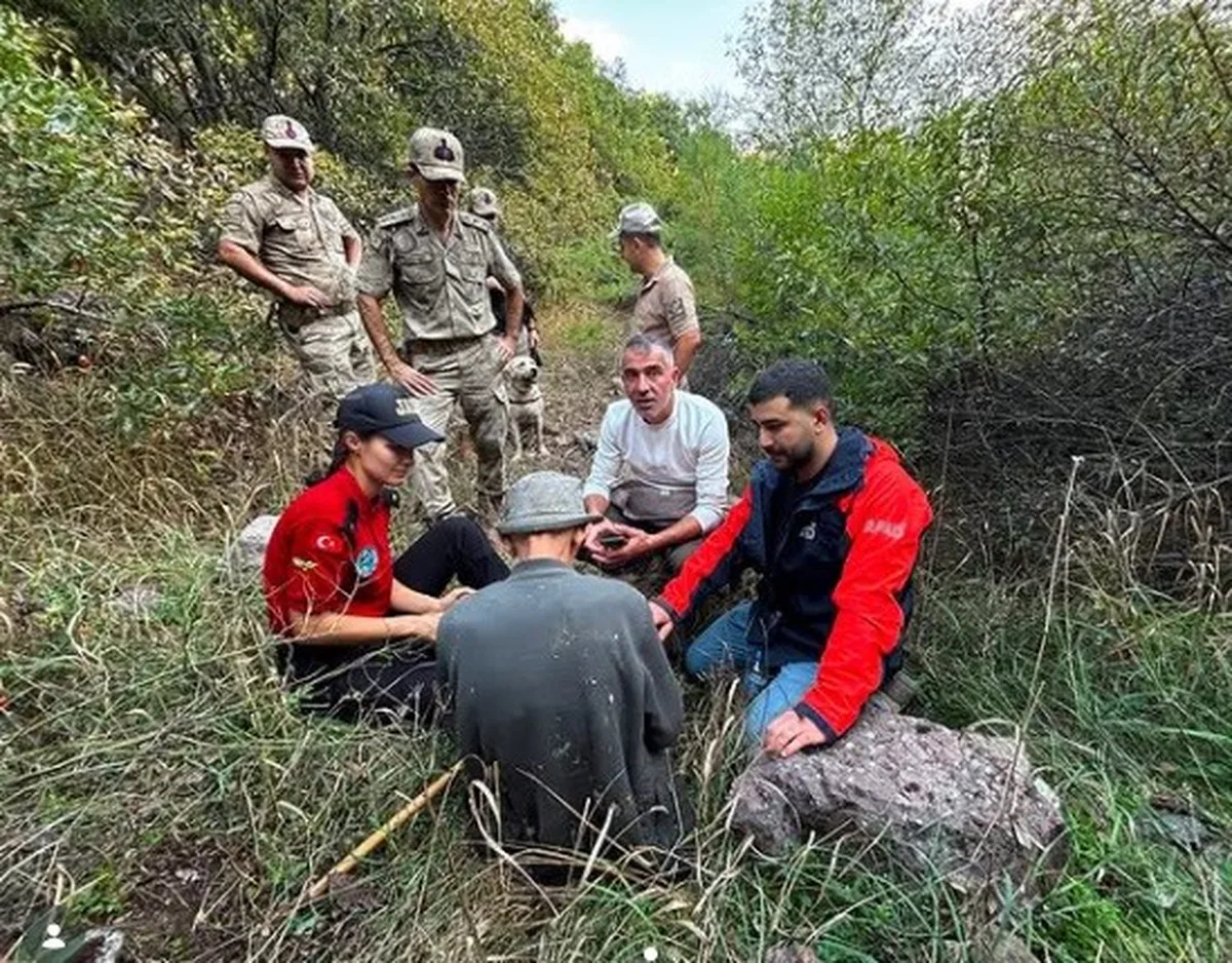Tunceli Pülümür'de Kaybolan 83 Yaşındaki Alzheimer Hastası Ekipler Tarafından Bulundu