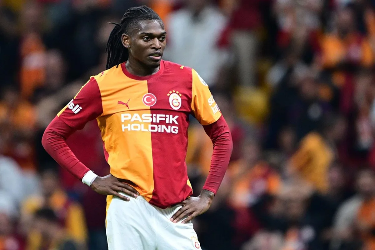 Galatasaray'ın Yıldızı Rafael Leao İtalyan Basınında Eleştiri Oklarının Hedefi Oldu
