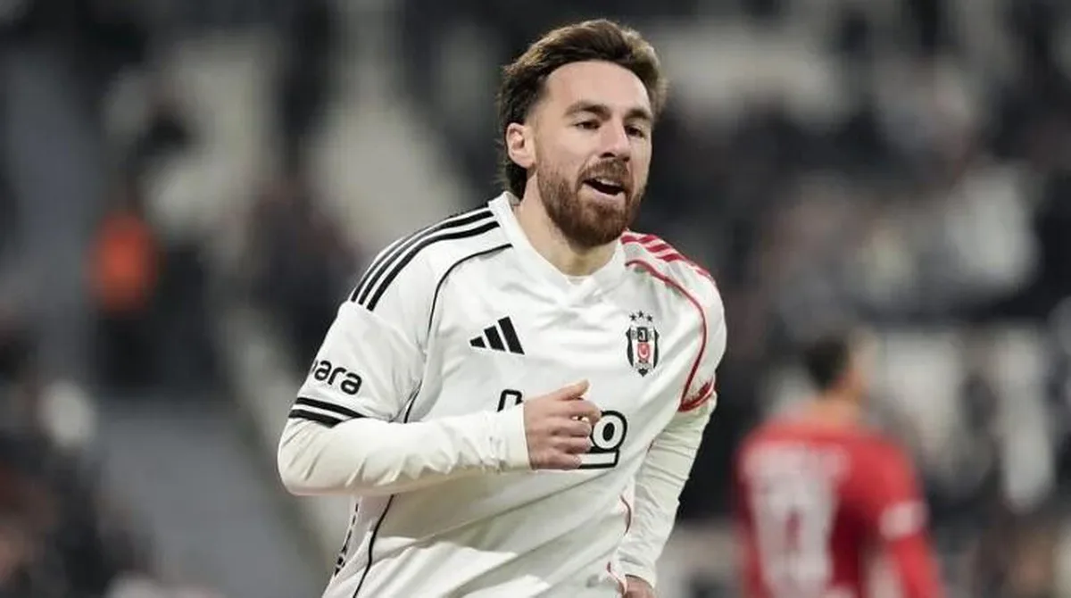 Beşiktaş'ta Orkun Kökçü Şoku: Yıldız Futbolcunun Sakatlığı ve Sahalardan Uzak Kalacağı Süre Belli Oldu
