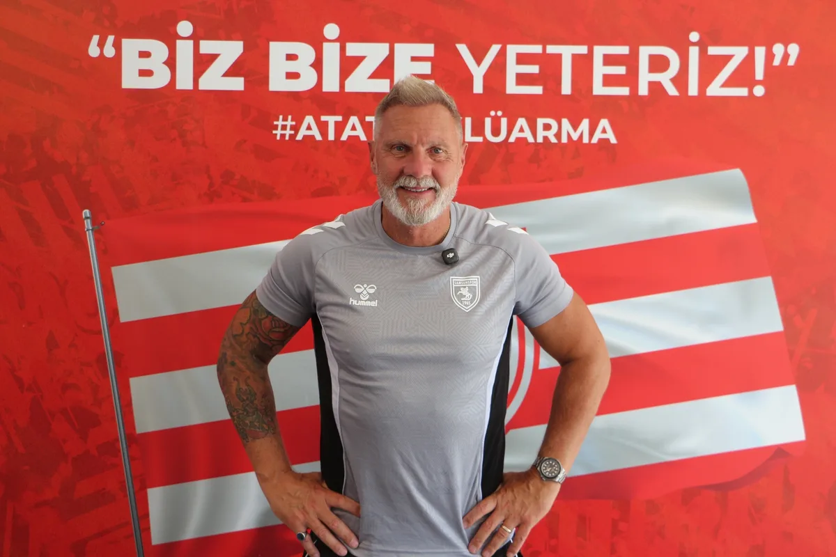 Samsunspor Teknik Direktörü Thorsten Fink'ten Antrenman ve Çorum FK Maçı Değerlendirmesi