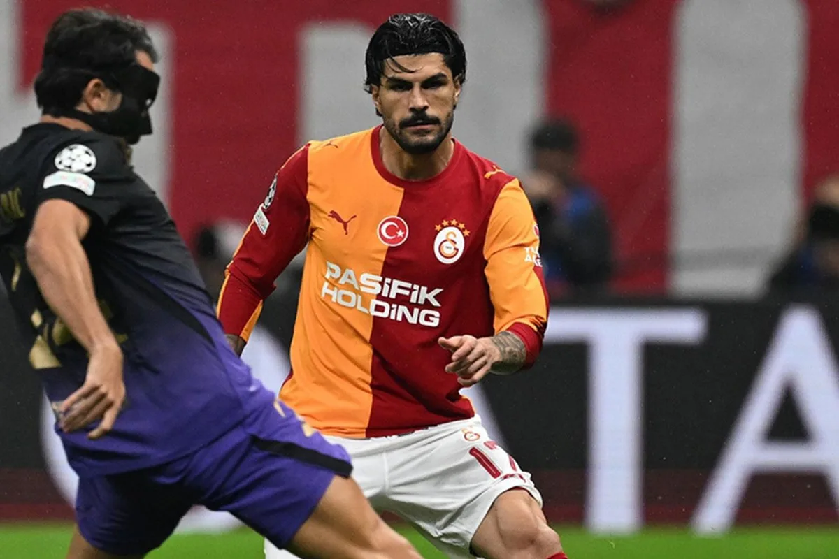 Galatasaraylı Eren Elmalı'nın Yeni İmajı Sosyal Medyada Gündem Oldu